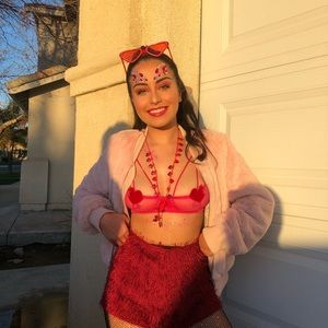 Meet your Posher, Chan’l